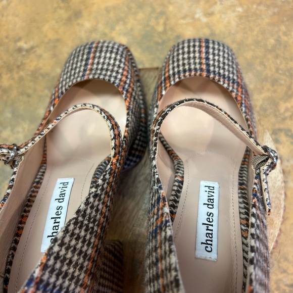 Charles David Vivianna Houndstooth Platform Mary Janes - Picture 7 of 10